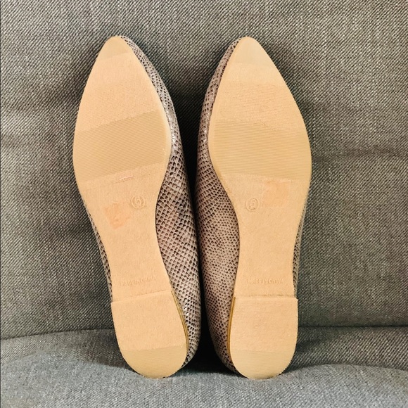 Ladies Gap flats - Picture 4 of 4